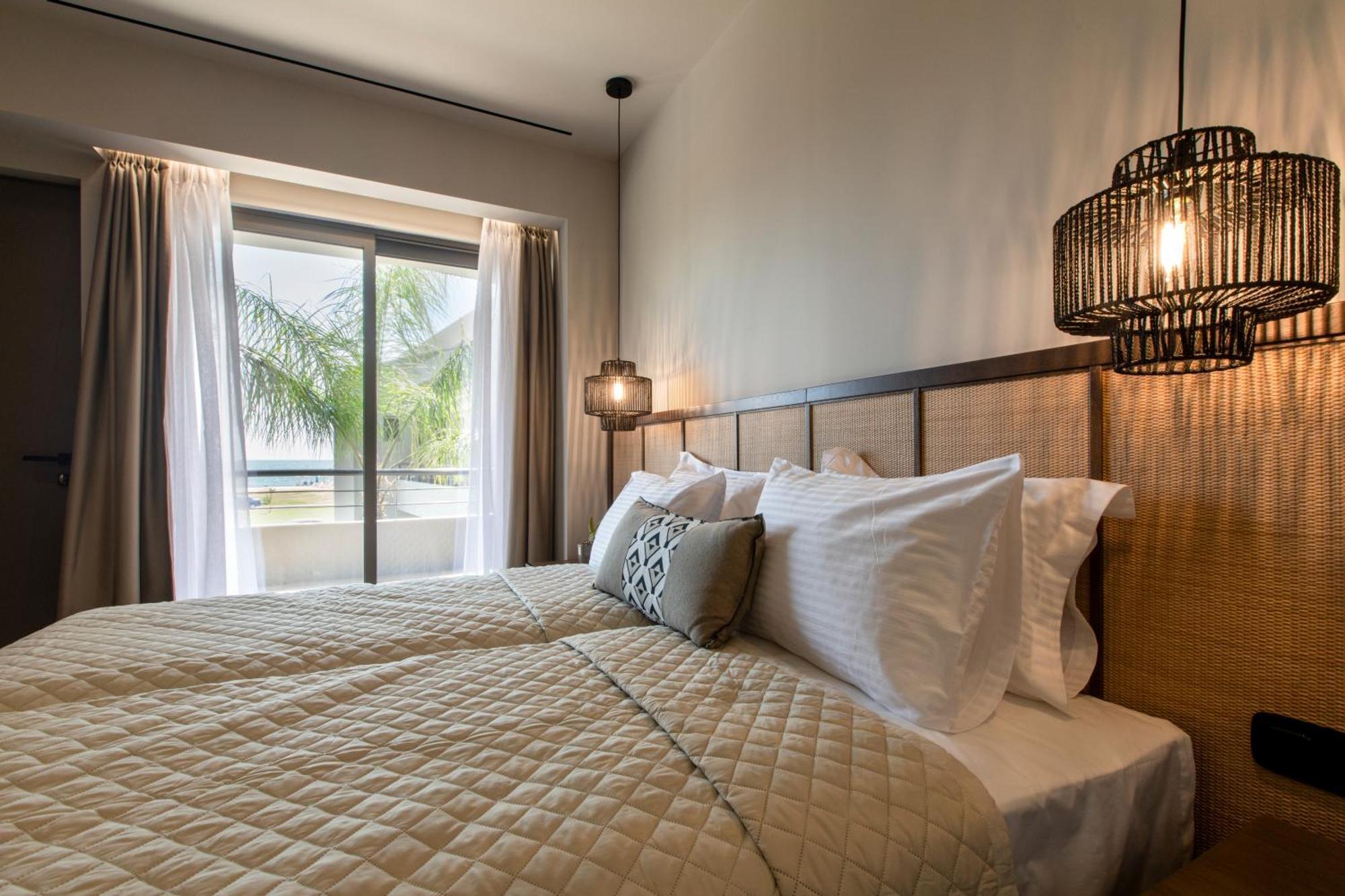Allonda Seafront Experience Hotel *